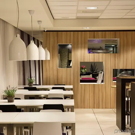 Express By Ihg 3* 아른헴