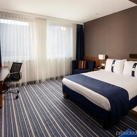 Express By Ihg 호텔