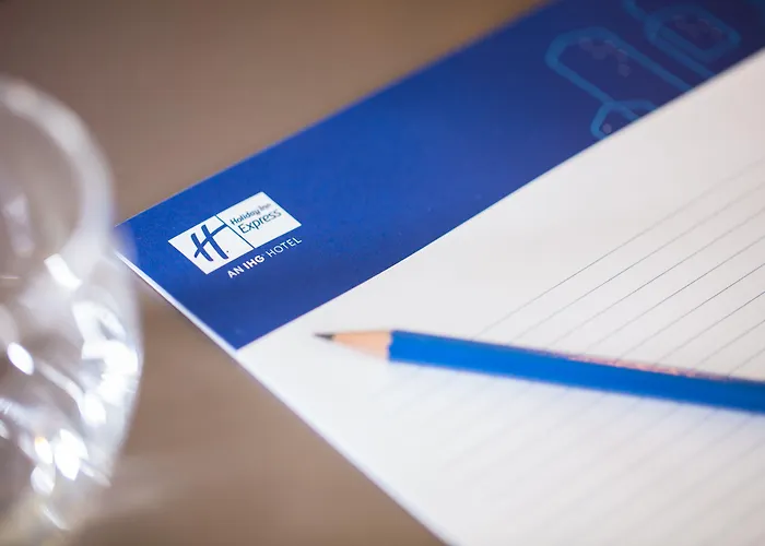 ホリデイ エクスプレス