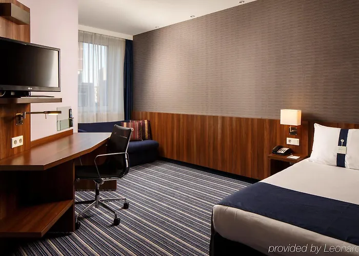 Hotel Express By Ihg