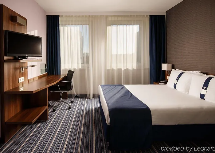 Hotell Express By Ihg 3*