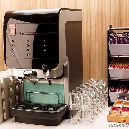 Express By Ihg Hotell 3*